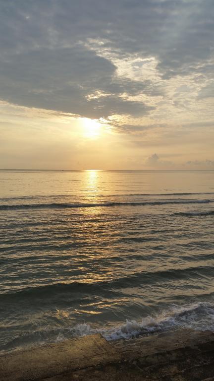 Hua-hin บ้านพักริมทะเลหัวหิน *